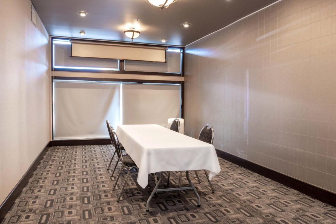 Sandman Hotel Castlegar Εξωτερικό φωτογραφία