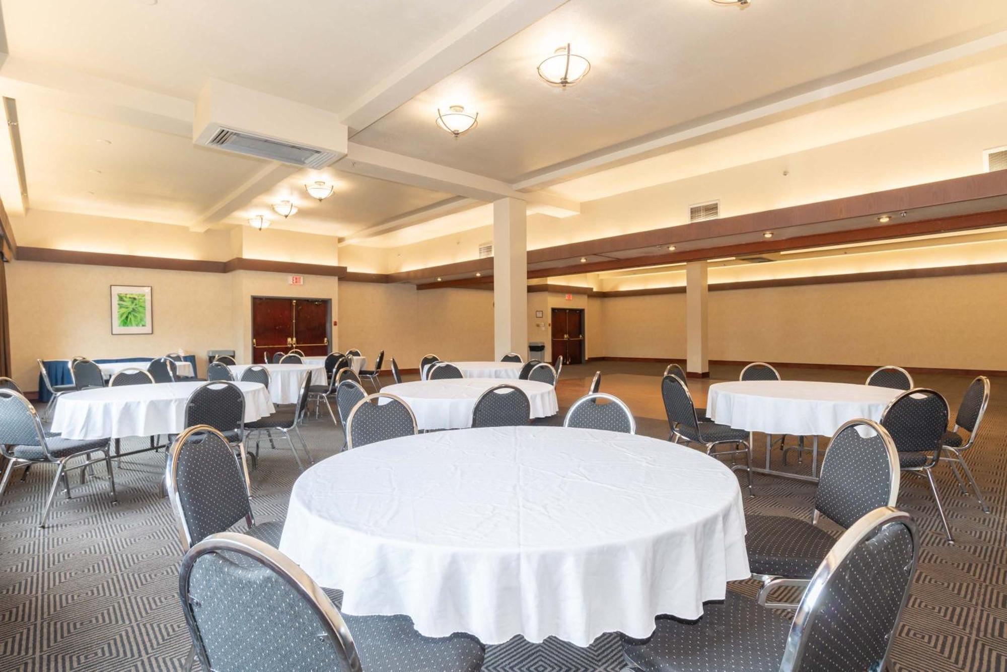 Sandman Hotel Castlegar Εξωτερικό φωτογραφία