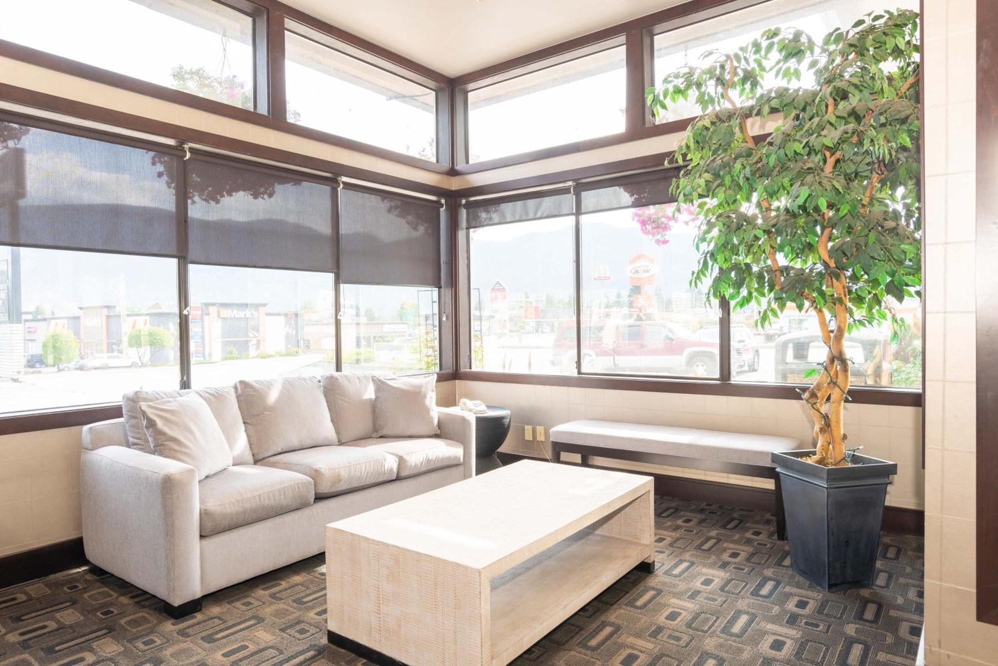 Sandman Hotel Castlegar Εξωτερικό φωτογραφία